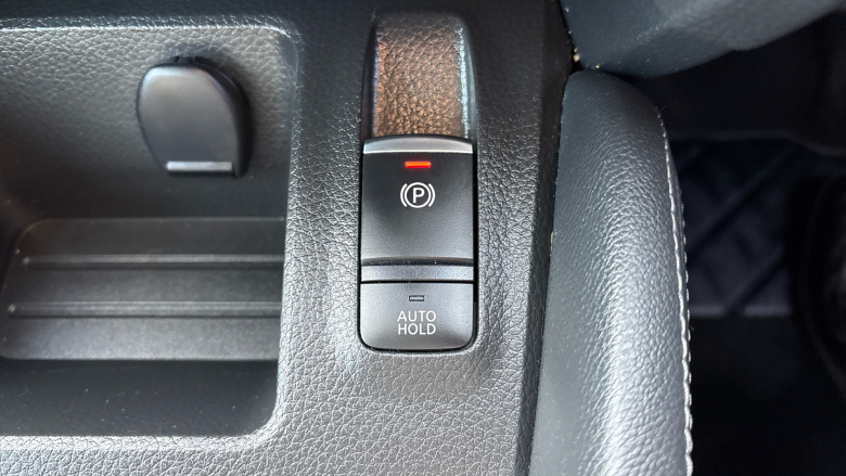 Nissan Qashqai 1.3 DiG-T Acenta Premium 5dr Petrol Hatchback